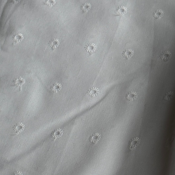 White Heirloom Sewing Bundle Eyelet Floral Fabric Trim Piping Zipper - Picture 4 of 16